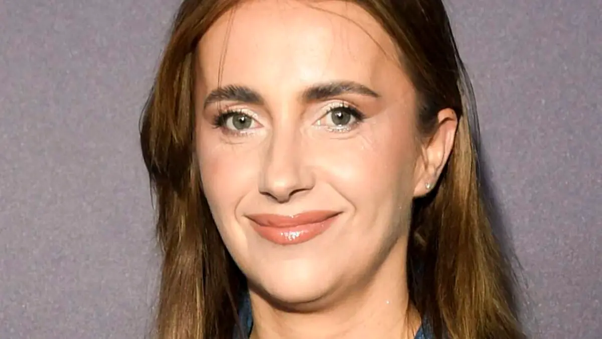 Anna Heiser zu Gast auf dem blauen Teppich bei der Premiere der Amazon Prime TV Serie Maxton Hall - Die Welt zwischen uns Staffel 2 im Tempodrom am 17.10.2025 in Berlin