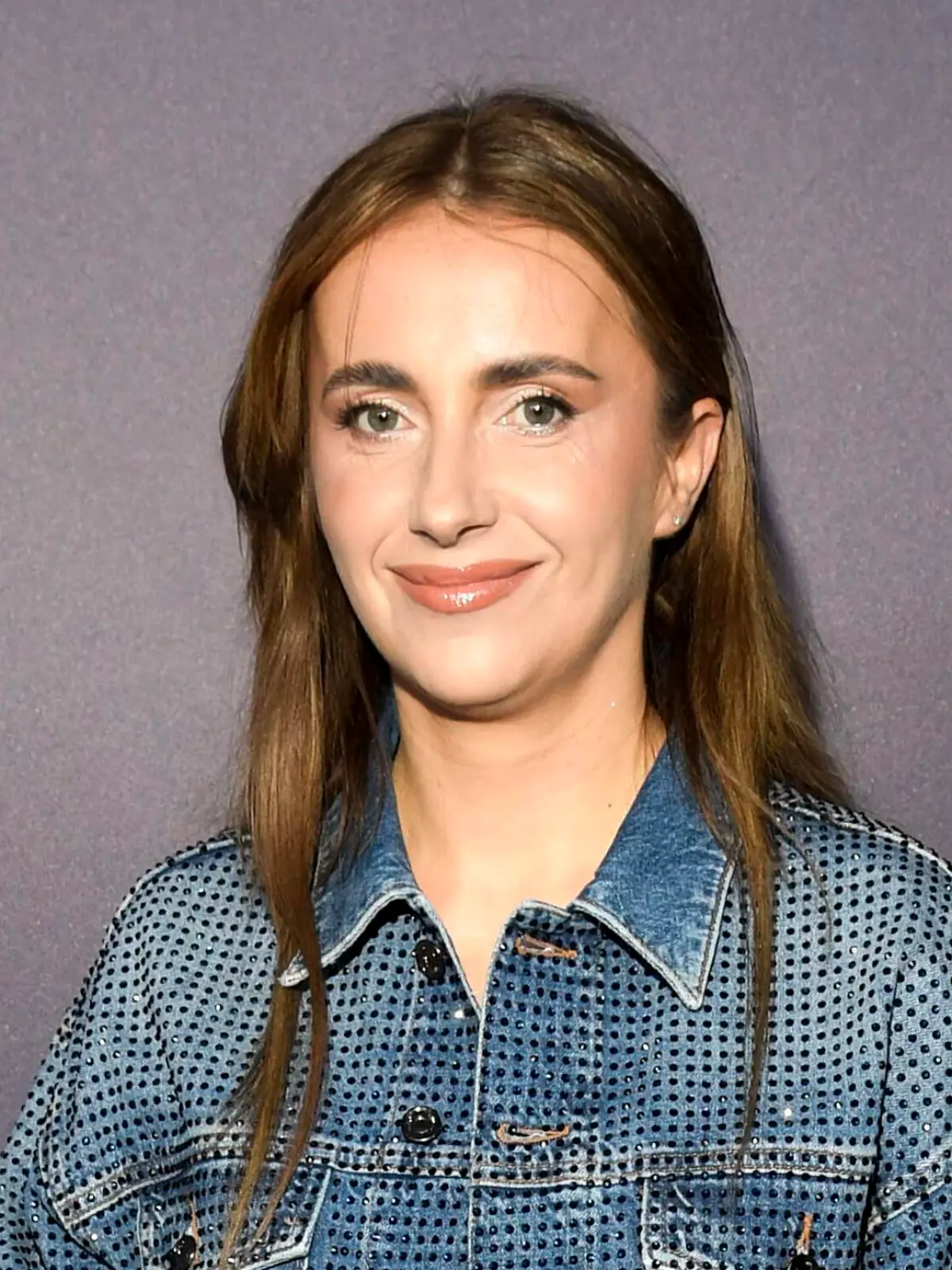 Anna Heiser zu Gast auf dem blauen Teppich bei der Premiere der Amazon Prime TV Serie Maxton Hall - Die Welt zwischen uns Staffel 2 im Tempodrom am 17.10.2025 in Berlin