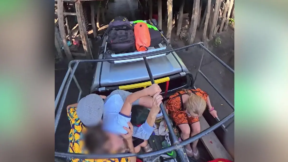 Kurz-vor-t-dlicher-Kollision-SO-rettet-Vater-seinem-Sohn-das-Leben