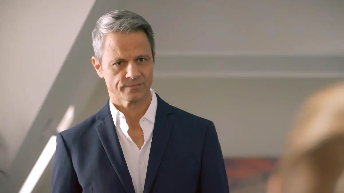 -Unter-uns-Vorschau-heute-auf-RTL-Benedikt-will-Patrizia-ausspionieren