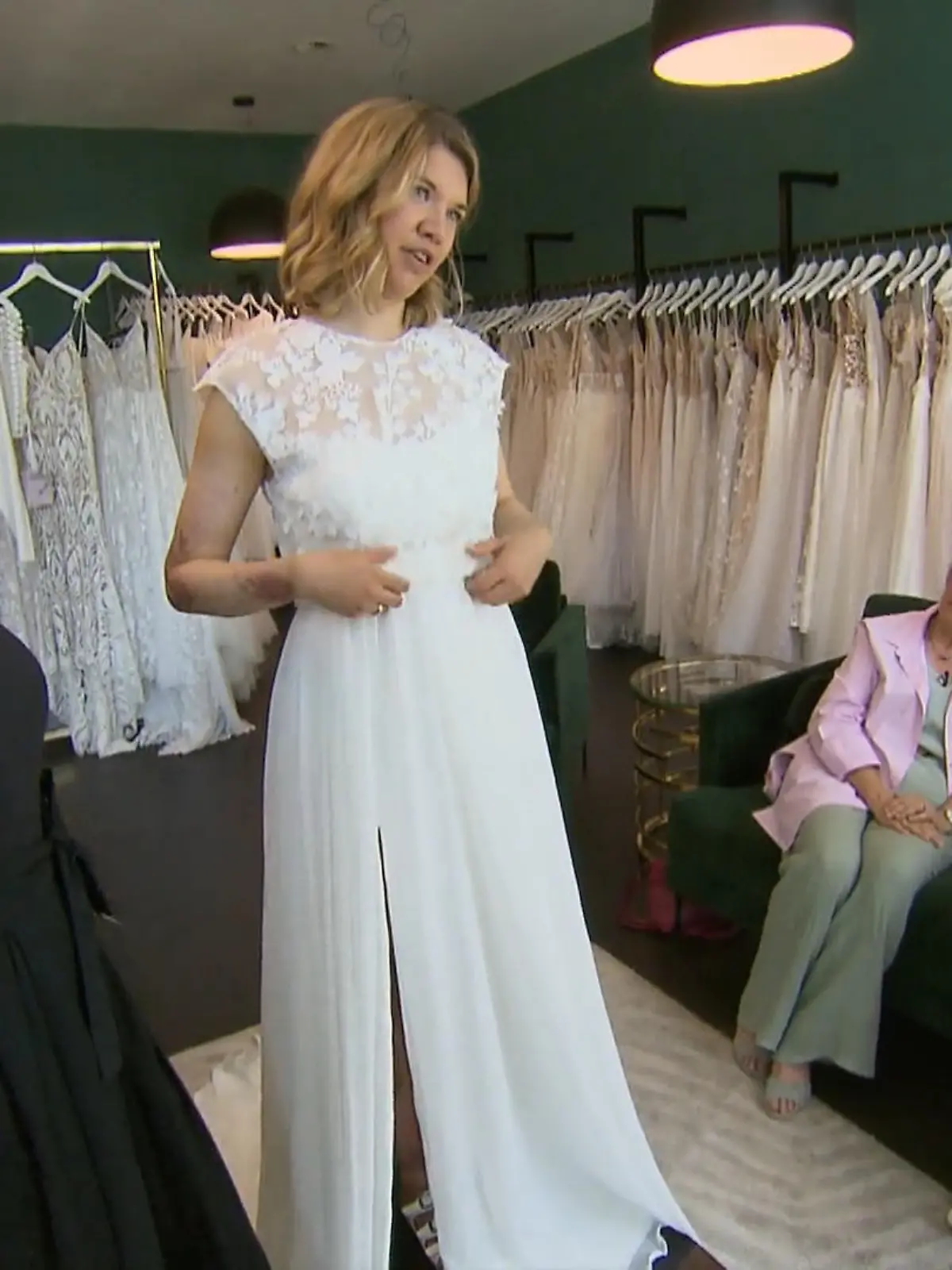 Bild zu: "Bei dem Zweiteiler ist Kathi hin und weg"