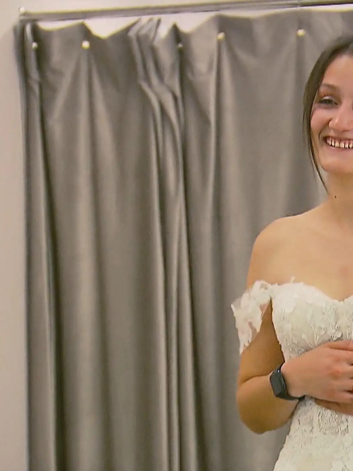 Bild zu: "Es soll ein Kleid sein, dass auffällt"