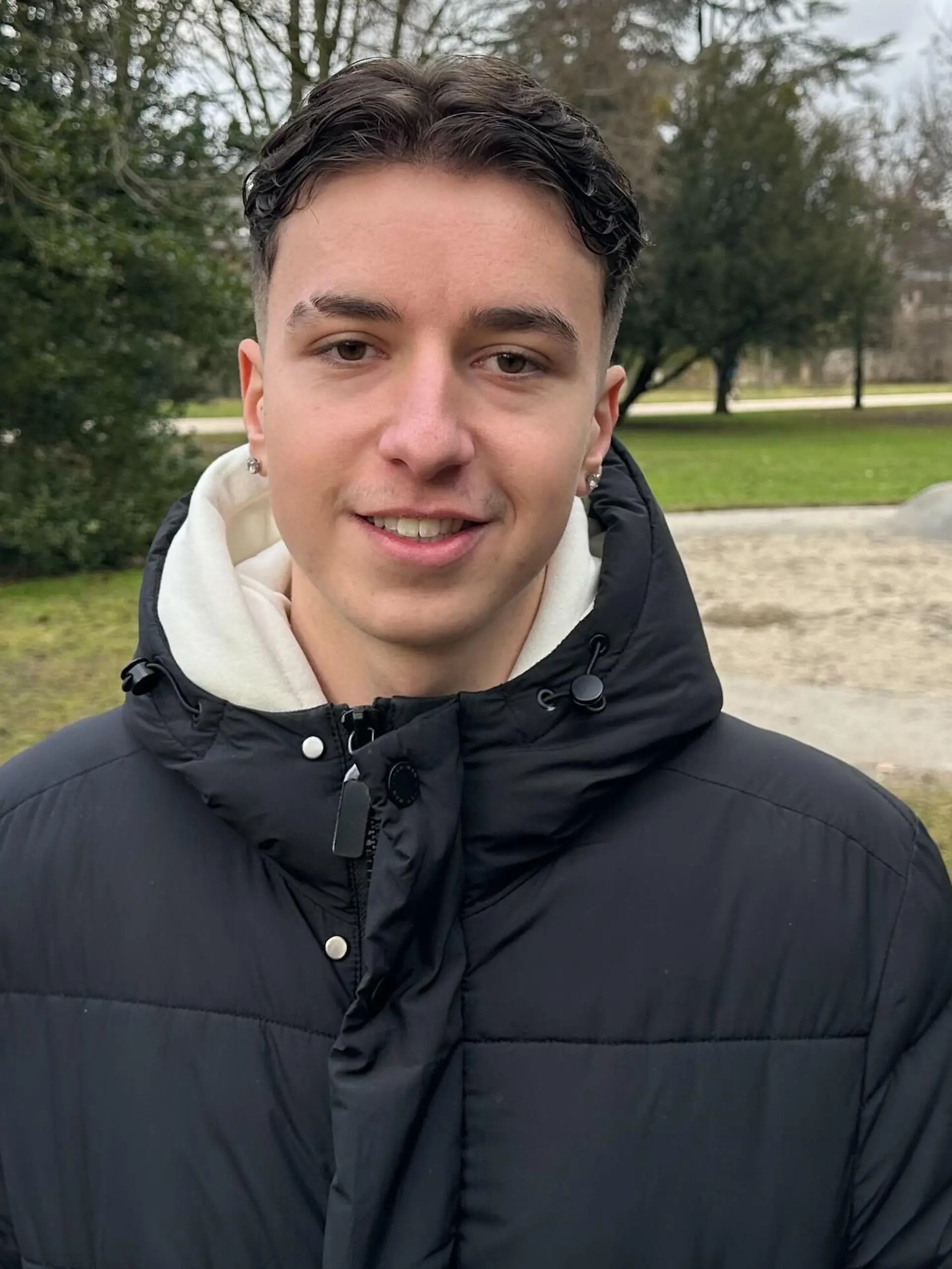 Bild zu: "Ihr Bruder enthüllt: So tickt Dschungelcamp-Ariel privat!"