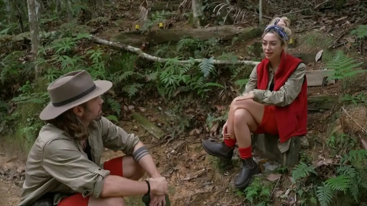 Ariel wäscht Gil Ofarim im Schleudergang den Kopf Dschungelcamp 2026