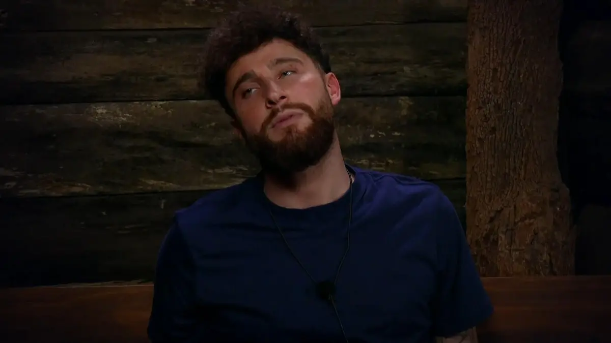 „Wer soll es mit dir denn aushalten?” Dieser Satz sticht Umut Tekin ins Herz Dschungelcamp 2026