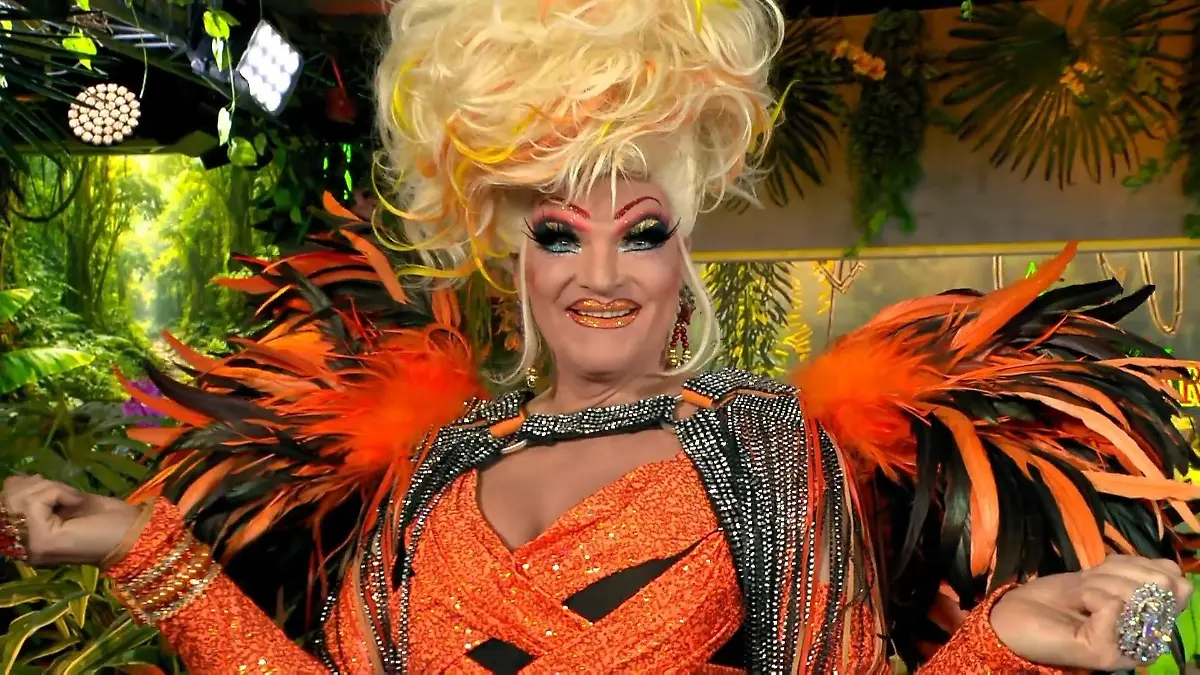 Olivia Jones crasht Bundesliga-Sendung Was war denn da los?