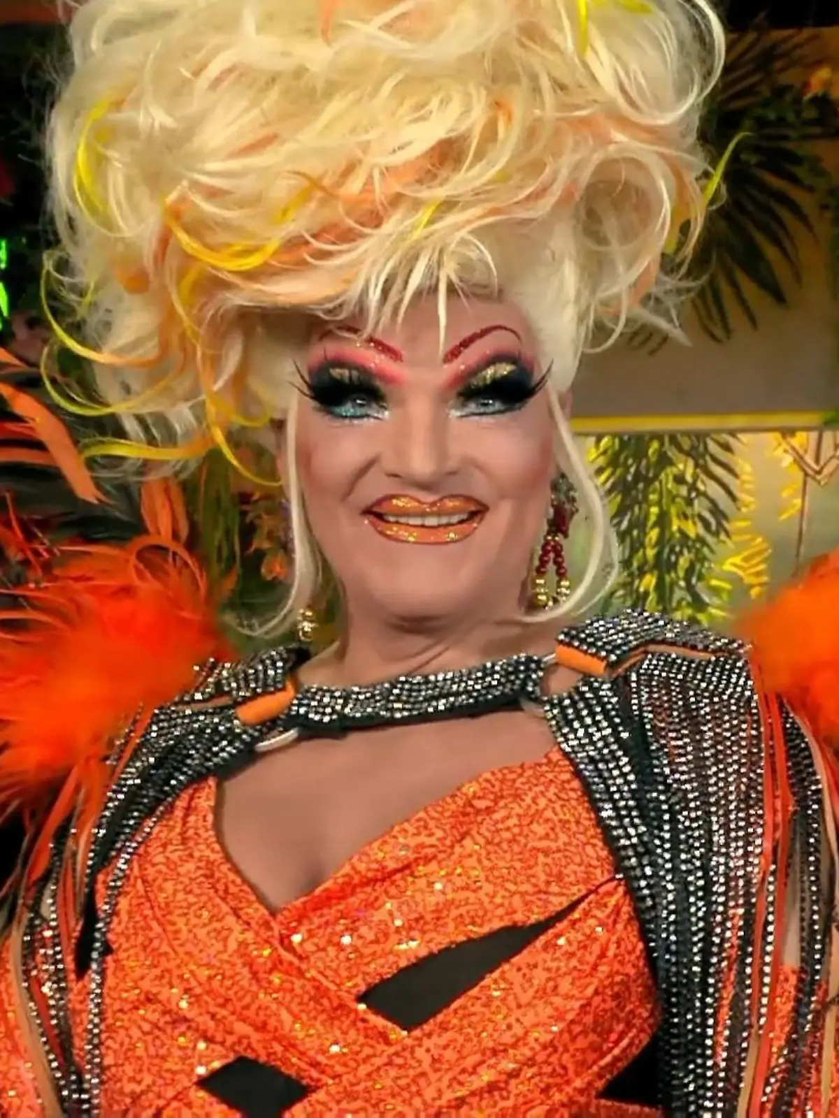 Bild zu: "Olivia Jones crasht Bundesliga-Sendung"