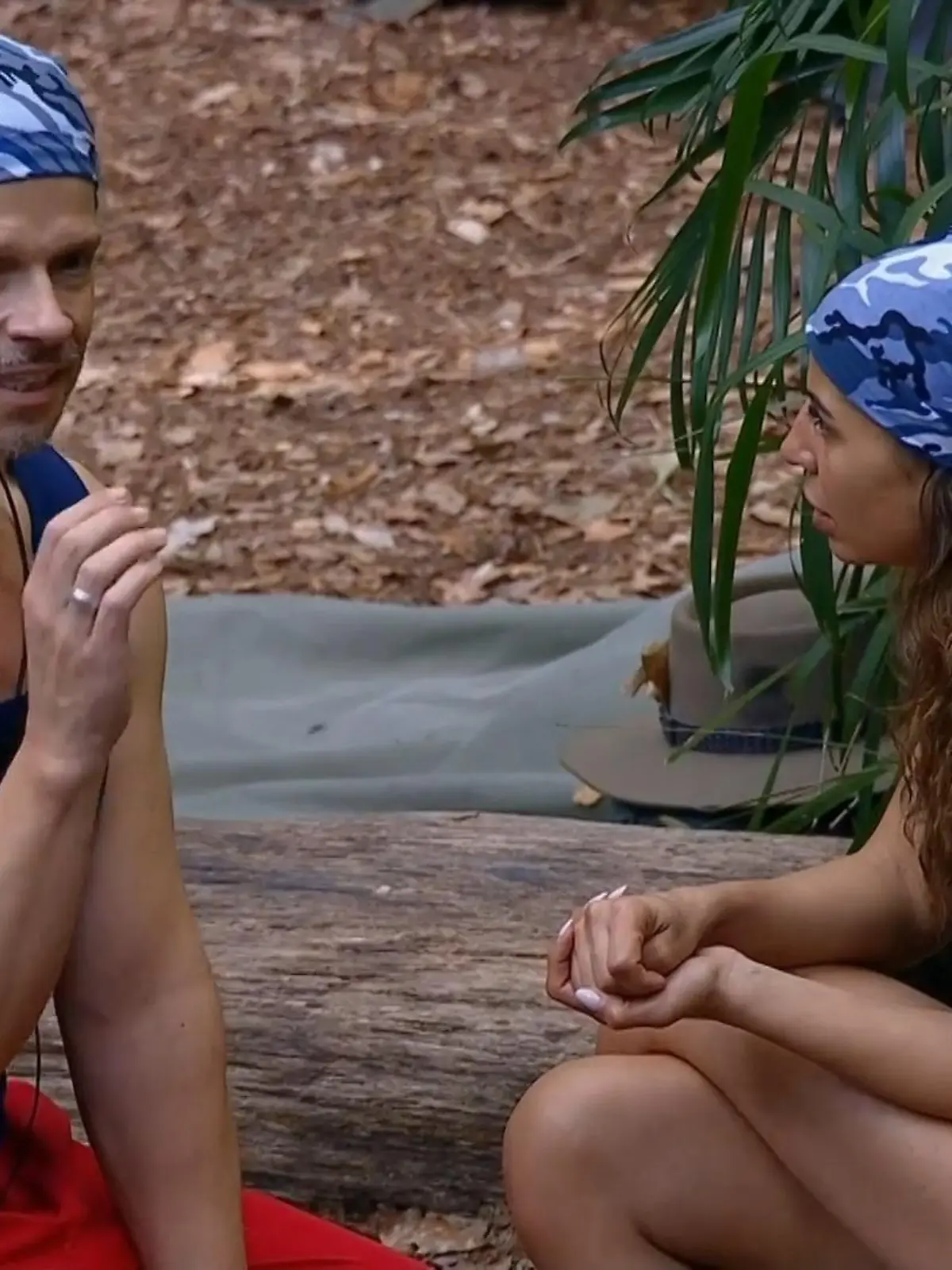 Bild zu: "Flirt mit Mitcamper Patrick? Eva Benetatou unter Beschuss"