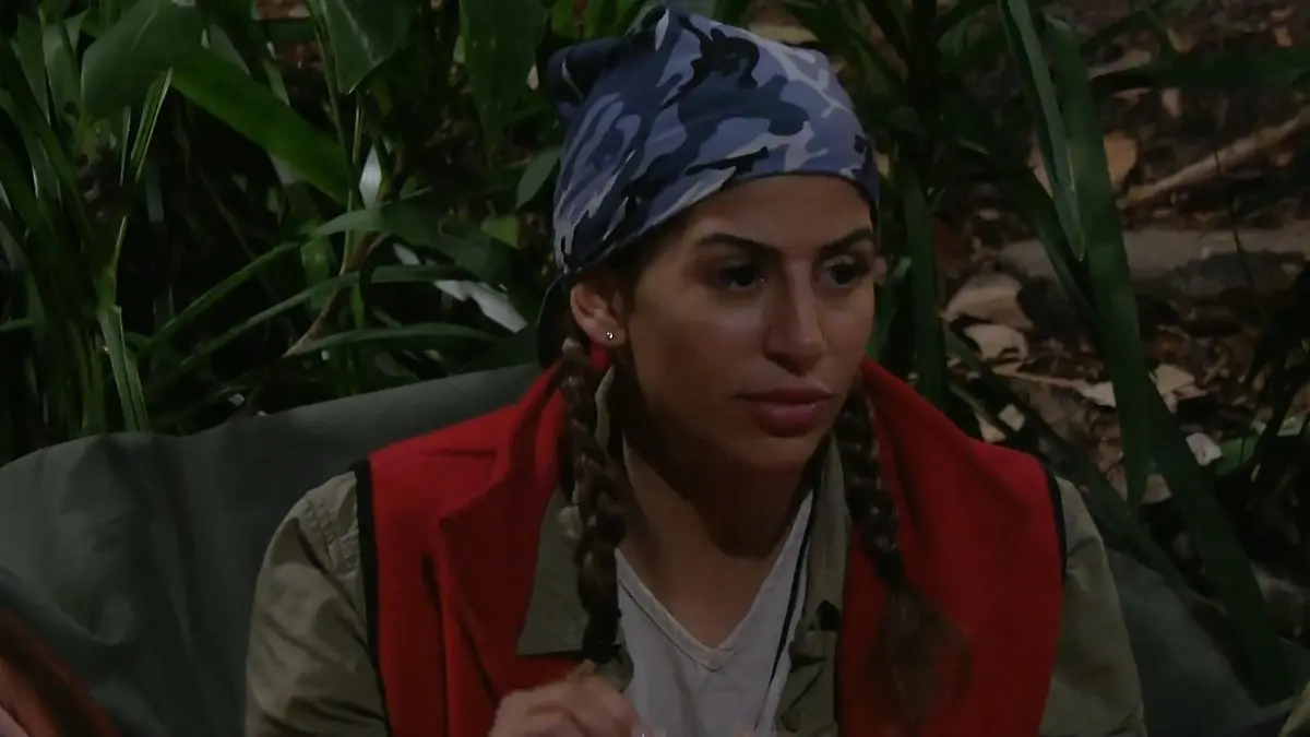 Eva Benetatou fühlt sich im Dschungelcamp "gedemütigt" Nach ihrer angeblichen Flirterei mit Patrick