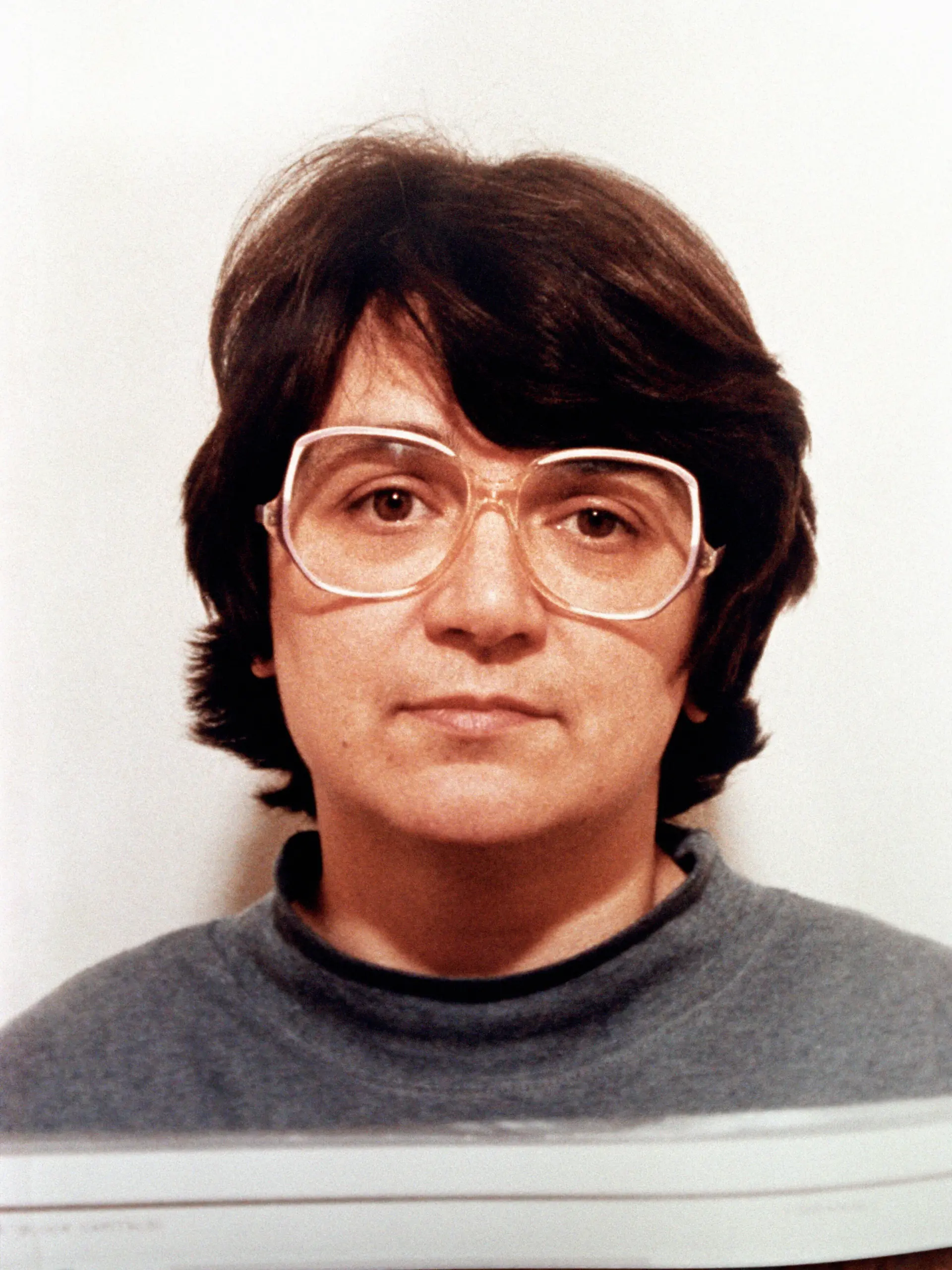 Rose West sieht aus wie eine harmlose Rentnerin, doch im Knast zeigt die Serienmörderin ihr wahres Gesicht.