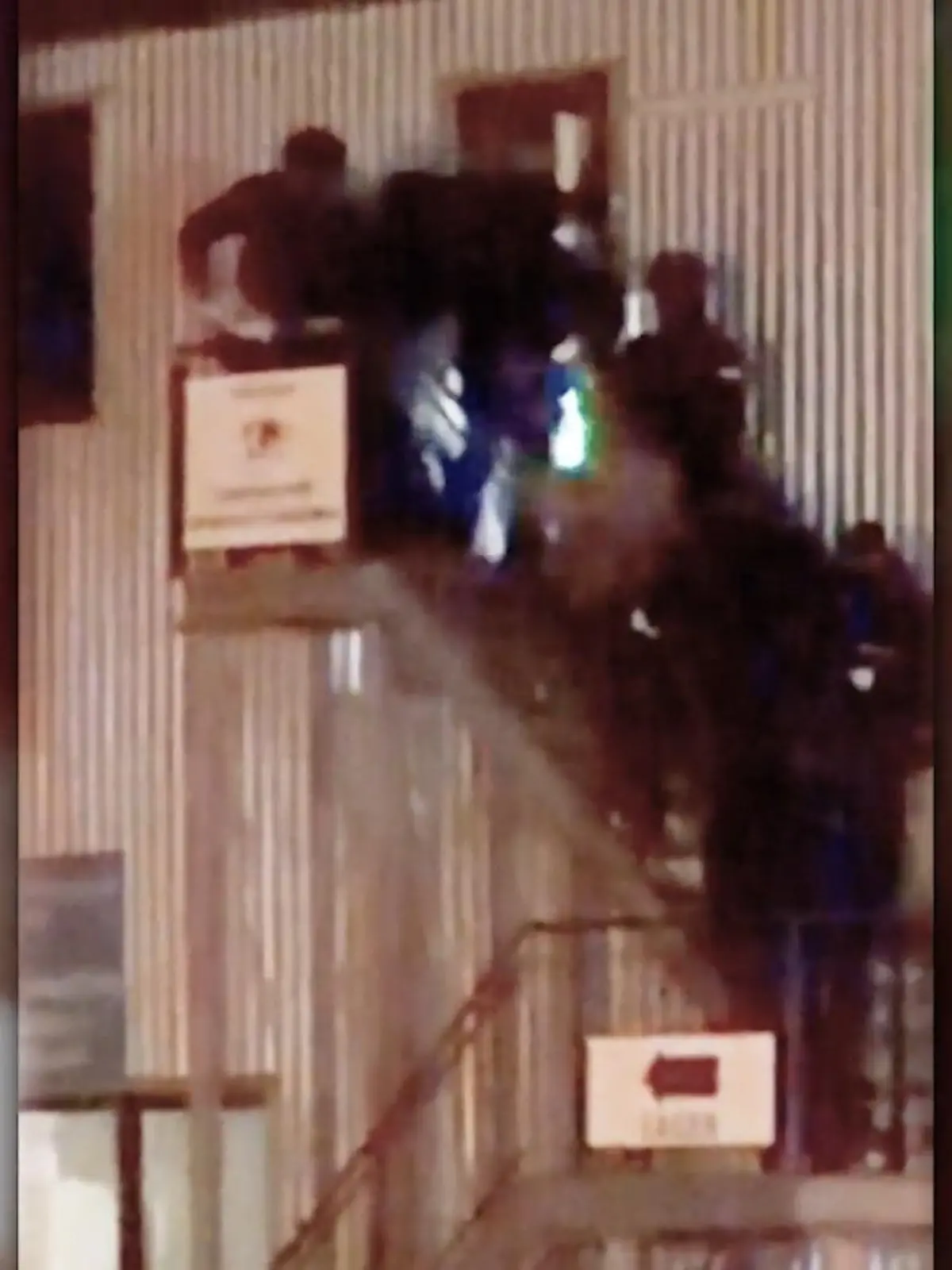 Bild zu: "Razzia in Lübeck: Wurden von hier russische Rüstungsunternehmen beliefert?"