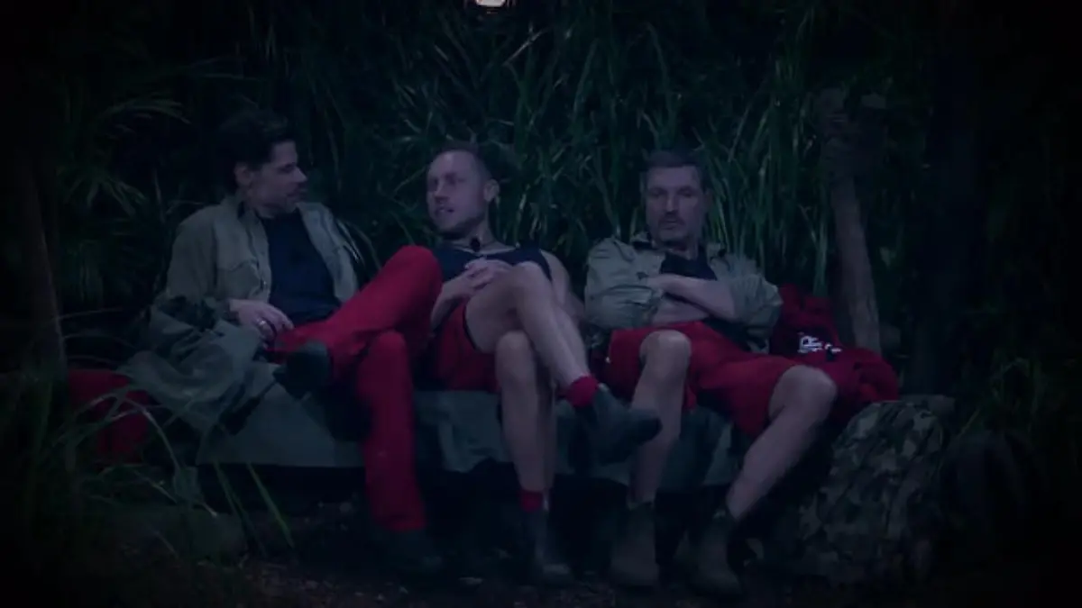 "Die brauchen Thrombose-Spritzen": Samira und Ariel rechnen mit den Männern ab Rumliegen & lästern