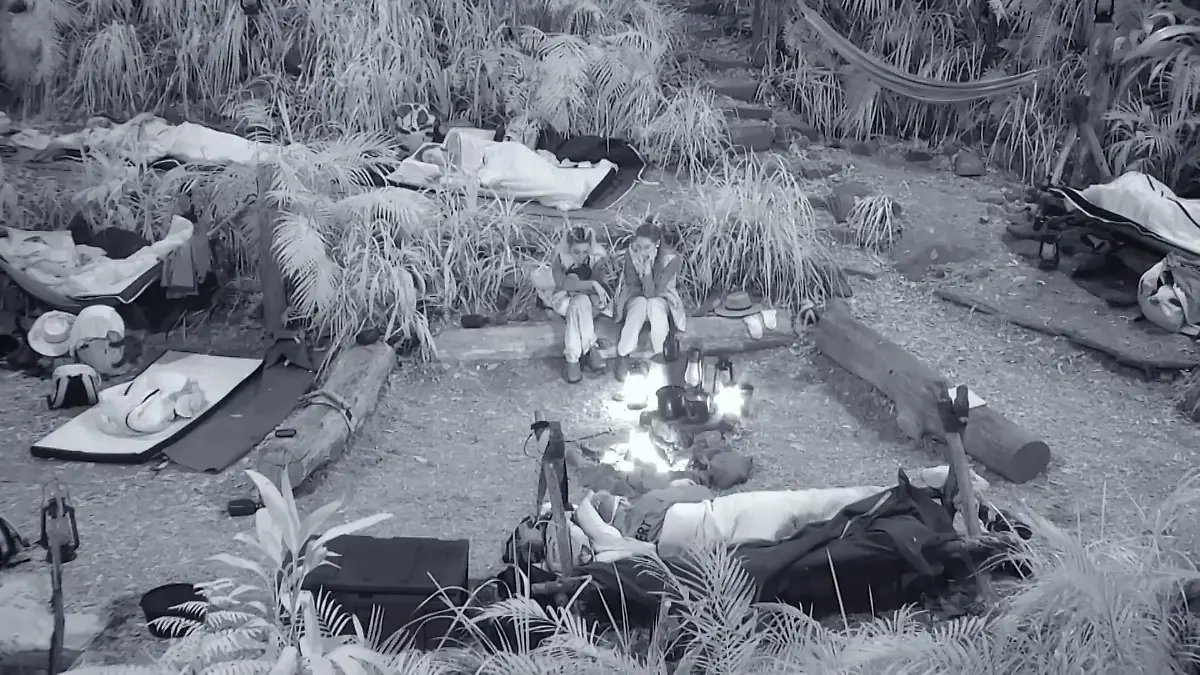 „Jede Frau darf anziehen, was sie möchte“ Im Bikini im Dschungelcamp? Na klar!