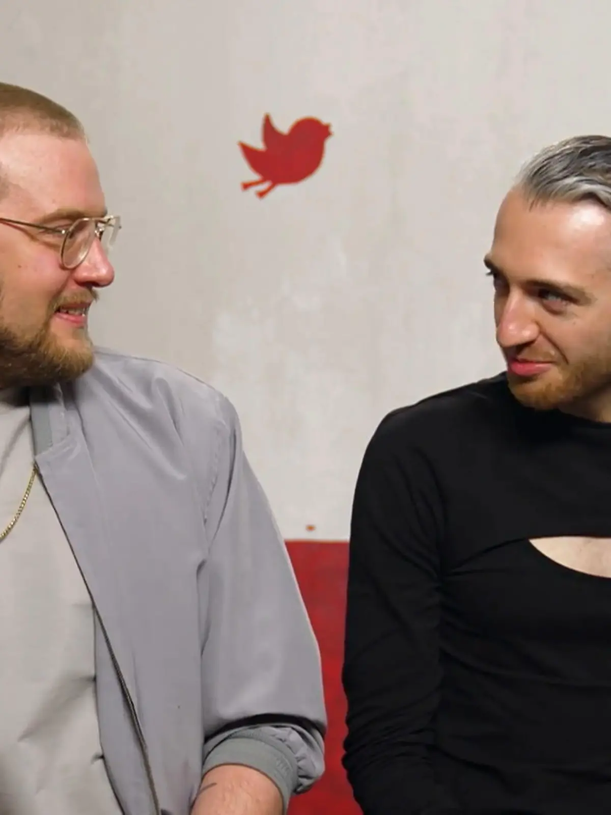 Bild zu: "Reicht der gute Vibe um sich ein zweites Mal wiederzusehen?"