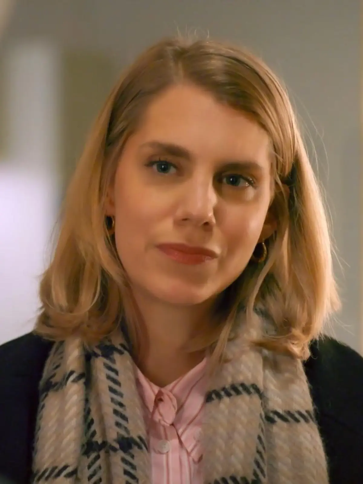 Unter uns: Stella verbündet sich mit Benedikt gegen Patrizia