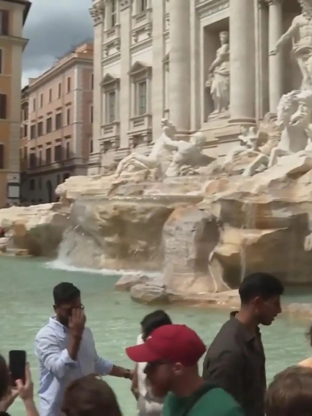 Bild zu: "Ist DAS erst der Anfang? Besuch bei Wahrzeichen in Rom kostet jetzt"