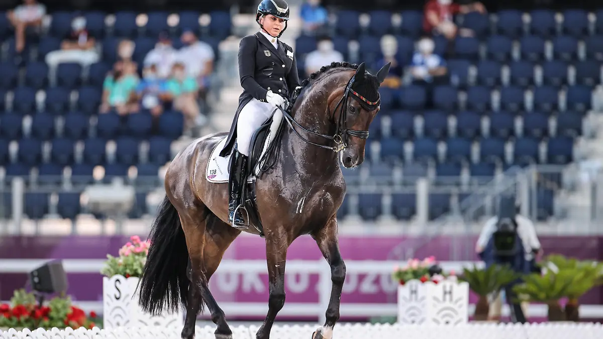 SCHNEIDER Dorothee GER, JULY 27, 2021 - Equestrian : Dressage Team Final, during the Tokyo 2020 Olympic Games, Olympische Spiele, Olympia, OS at the Equestrian Park Baji Koen in Tokyo, Japan. Noxthirdxpartyxsales PUBLICATIONxNOTxINxJPN 165641150 