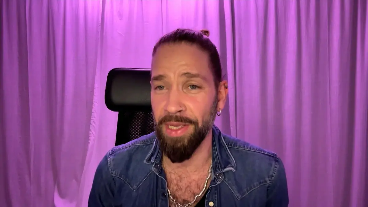 Gil Ofarims Bruder Tal wurde von der Produktion vorab informiert Nach Sturz im Dschungelcamp