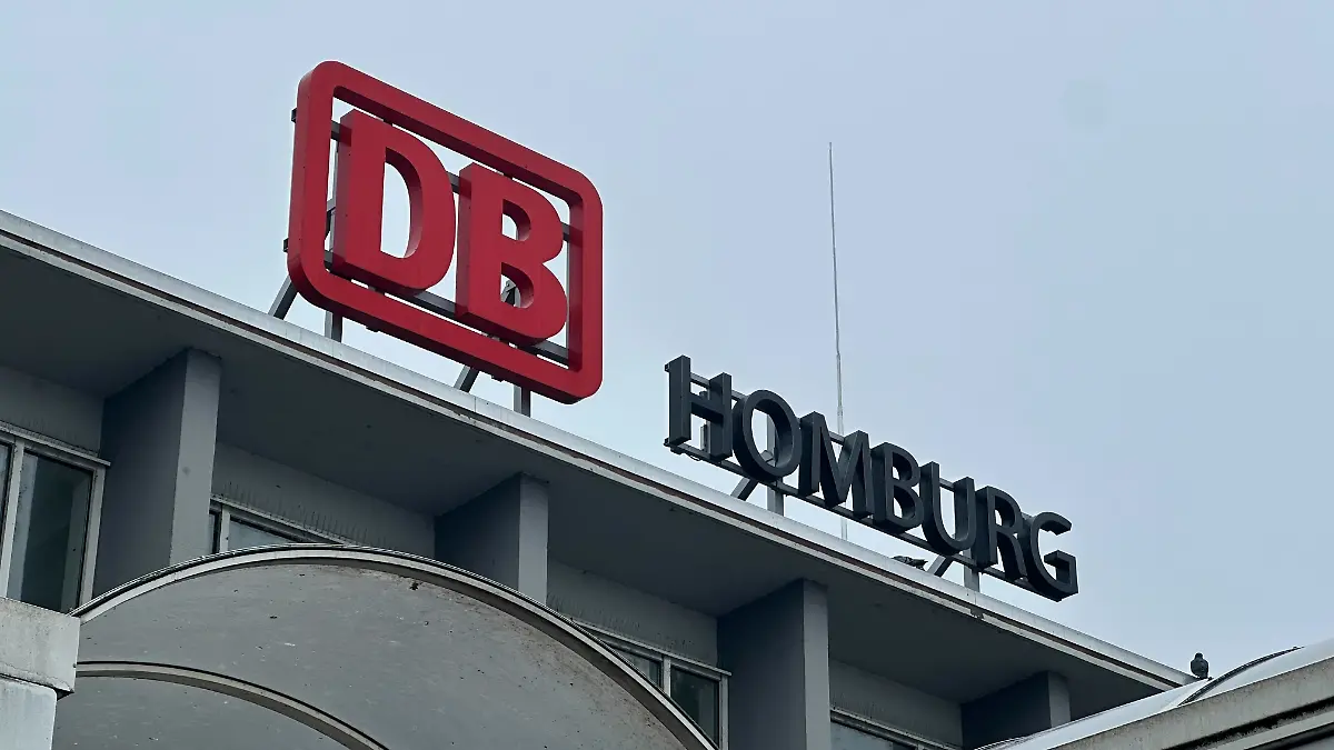 Am Bahnhof in Homburg soll die Reanimation und Festnahme stattgefunden haben.