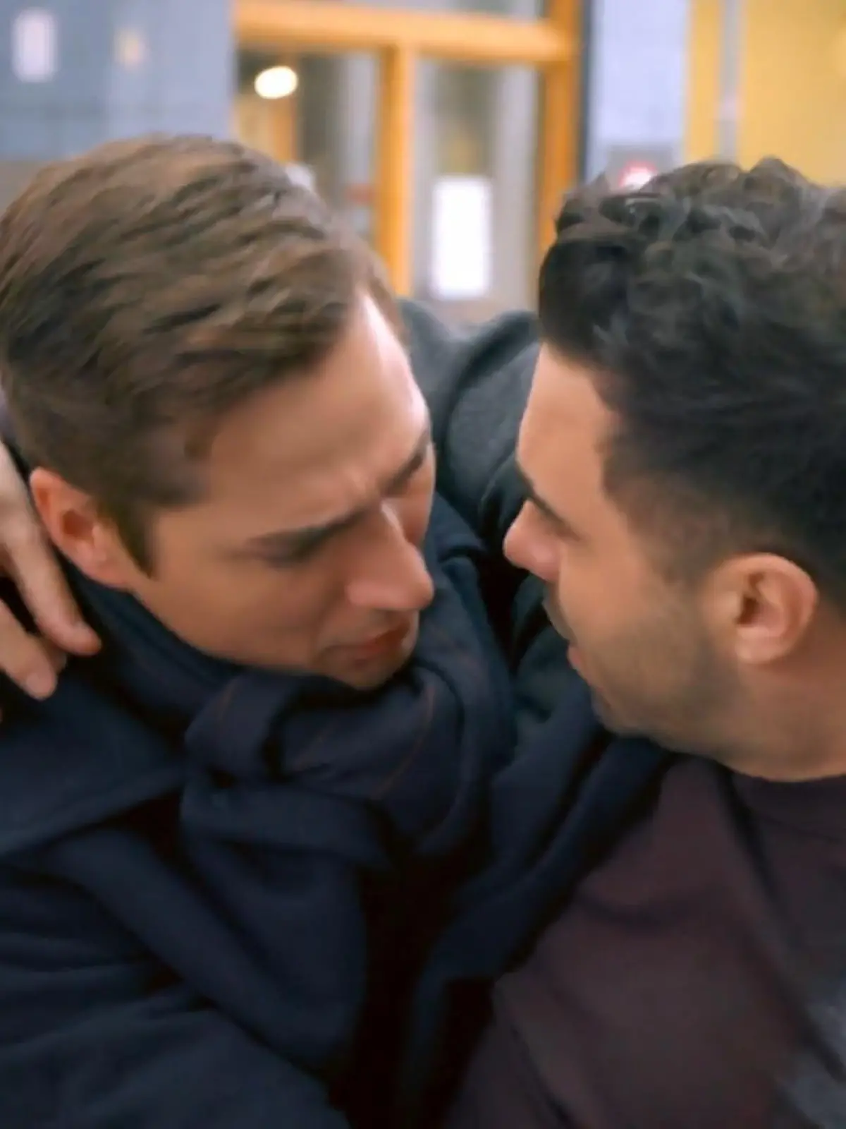 Bild zu: "Easy wird vor Ringos Augen angeschossen "