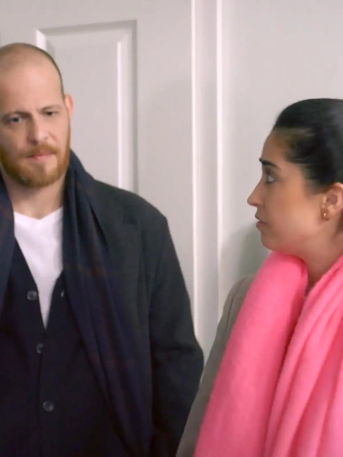 Unter uns: Bei Esma und Tobias kommt das Baby-Thema auf