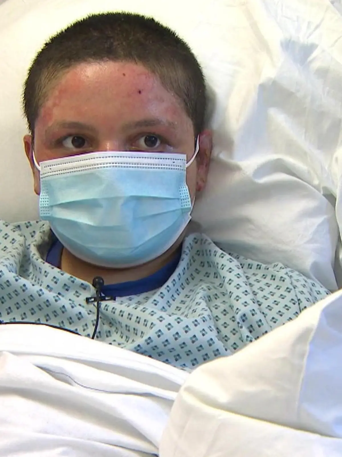 Bild zu: "Keiner glaubte ihr! Brandopfer Roze (18) über Silvesternacht in Crans-Montana"