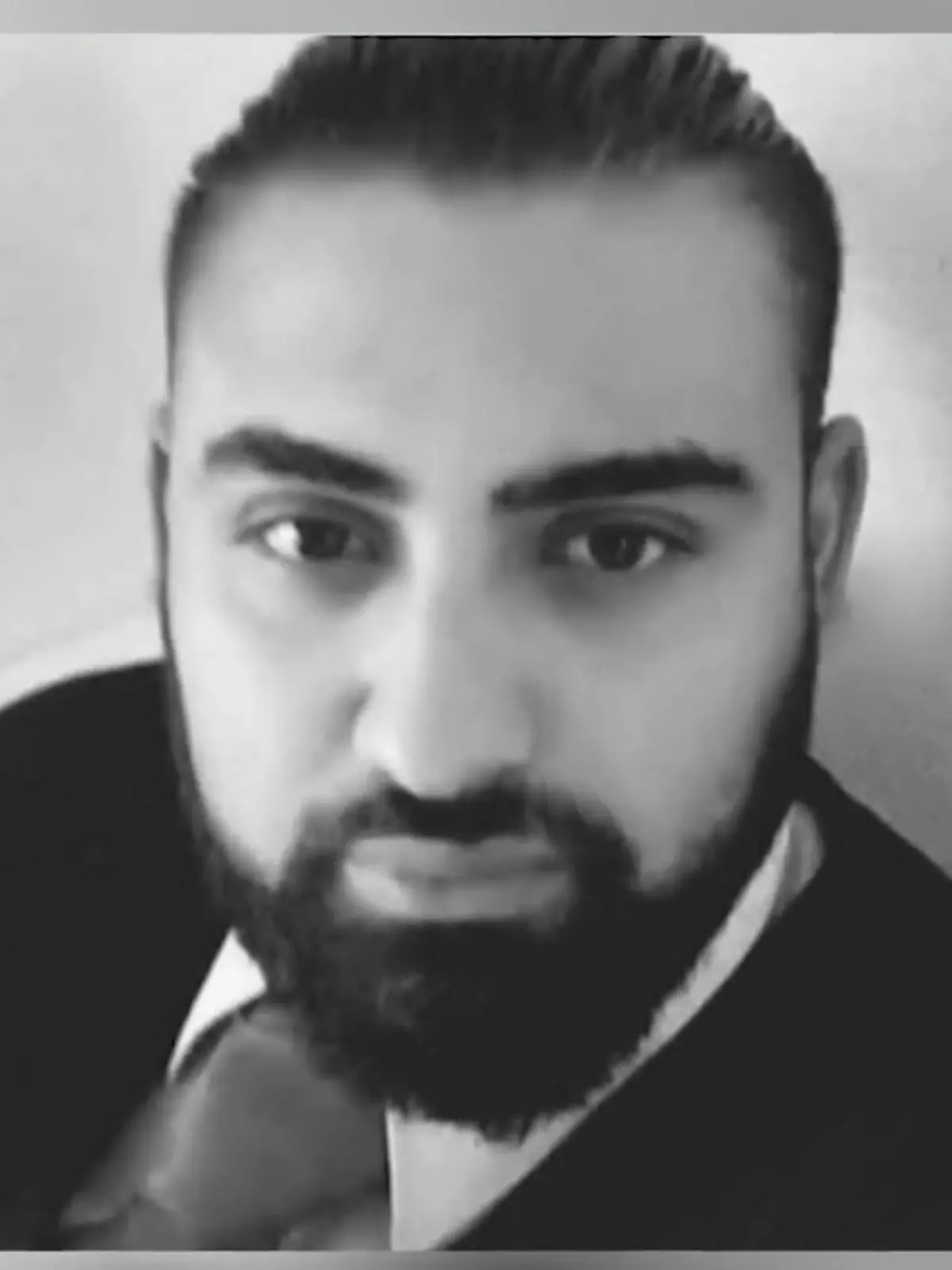 Bild zu: "Zugbegleiter Serkan C. stirbt nach brutaler Attacke während Fahrkartenkontrolle"