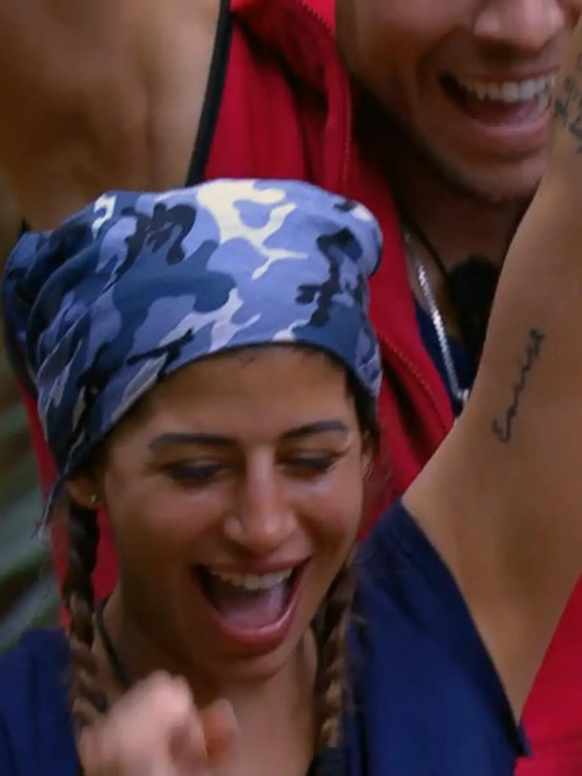 Bild zu: "Proteinriegel für alle: Eva & Ariel bringen die Stimmung zurück"