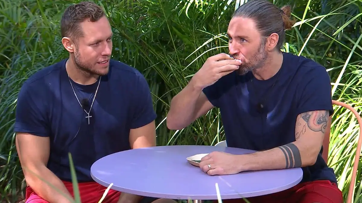 Brechen oder brillieren? Patrick und Gil müssen in der Dschungelprüfung ins BackWÜRG Exklusive Preview auf Tag 14