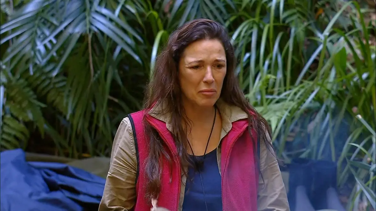 Alle hetzen gegen Gil! - "Den Sieg hat er nicht verdient!" Hass im Dschungel