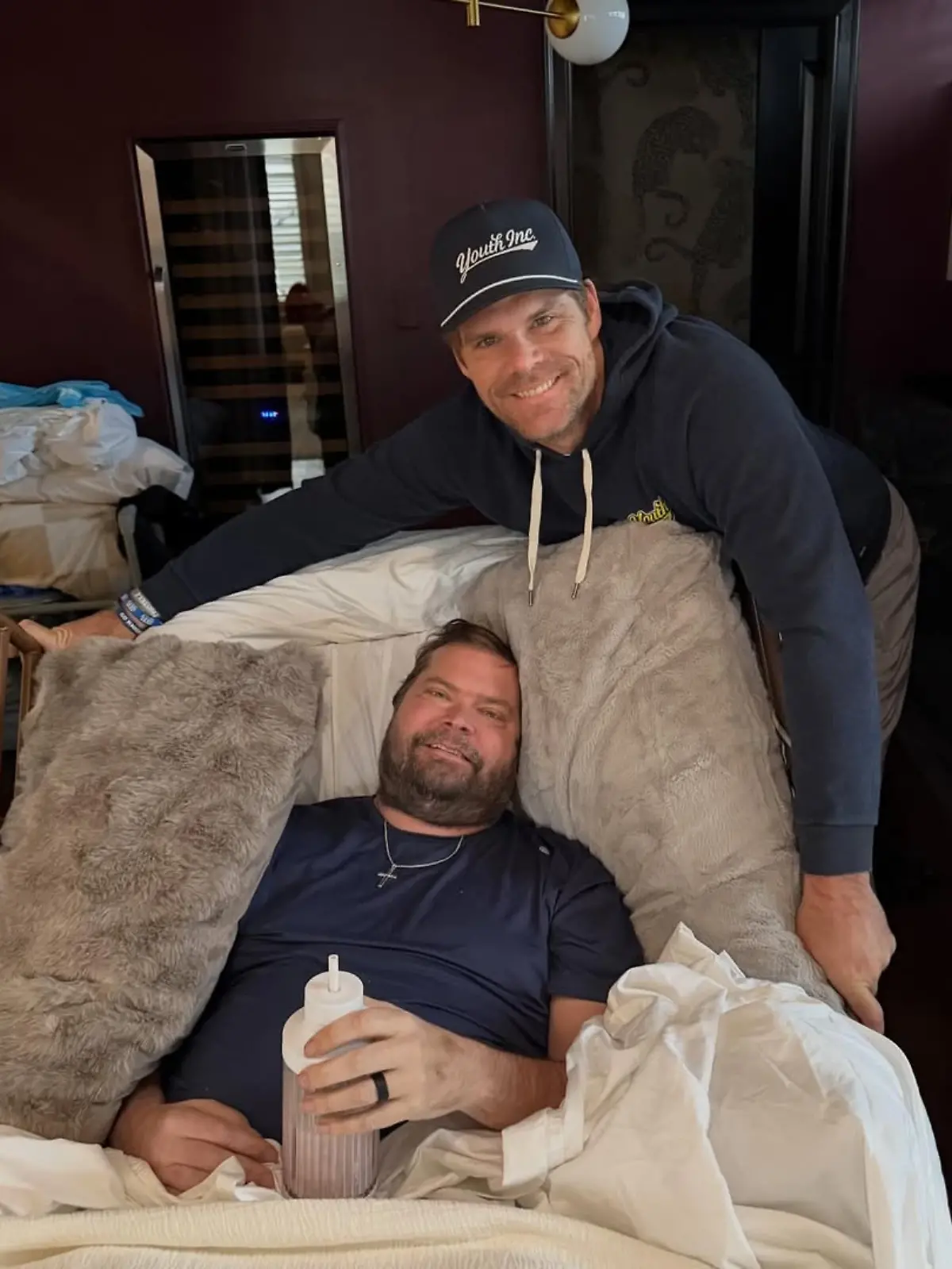Greg Olson veröffentlichte zum Tod seines Bruder Chris dieses gemeinsame Foto