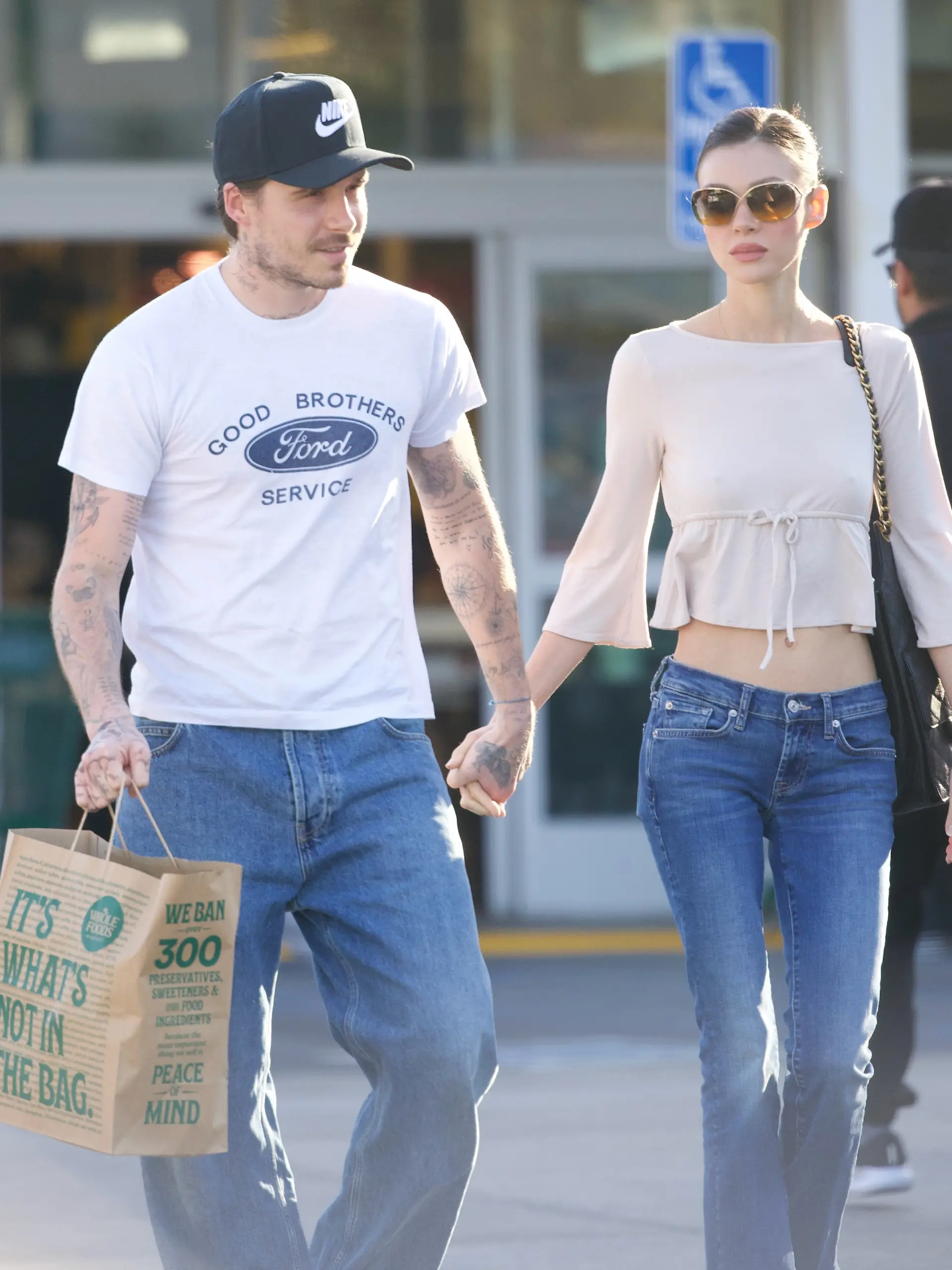 *PREMIUM-EXCLUSIVE* Brooklyn Beckham Debuts New Tattoos in Los Angeles, Covering David Beckham Tribute and Showcasing Nicola Peltz Commitment Amid Family Estrangement