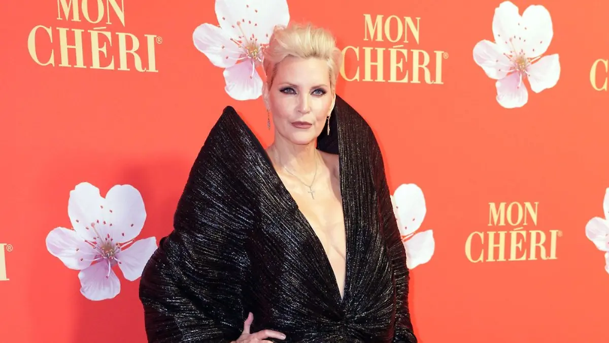 Nadja Auermann hilft Heidi Klum zum ersten Mal bei der Modelsuche. 