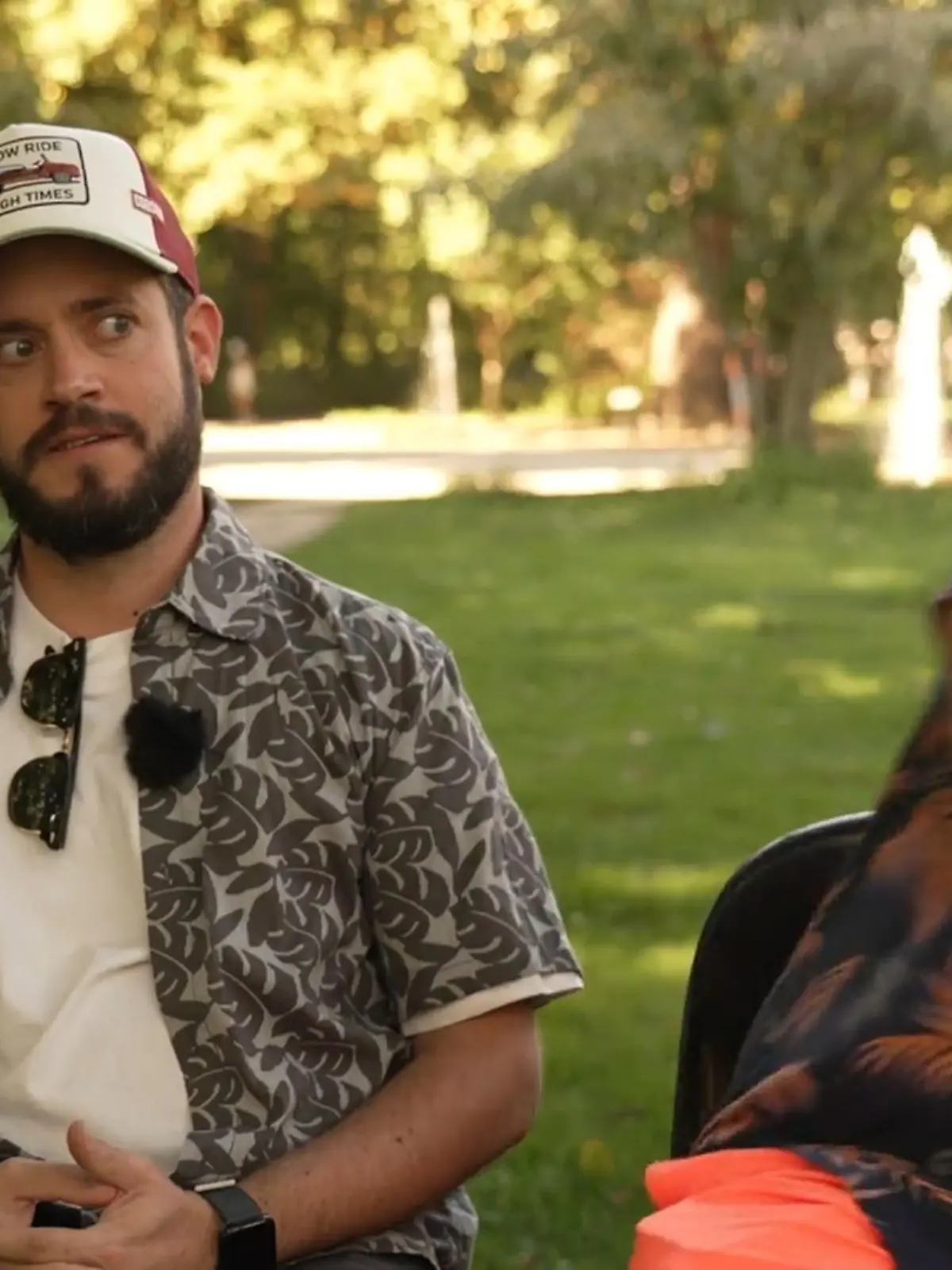 Bild zu: "Musti fliegt unerwartet aus dem "Rahmen""