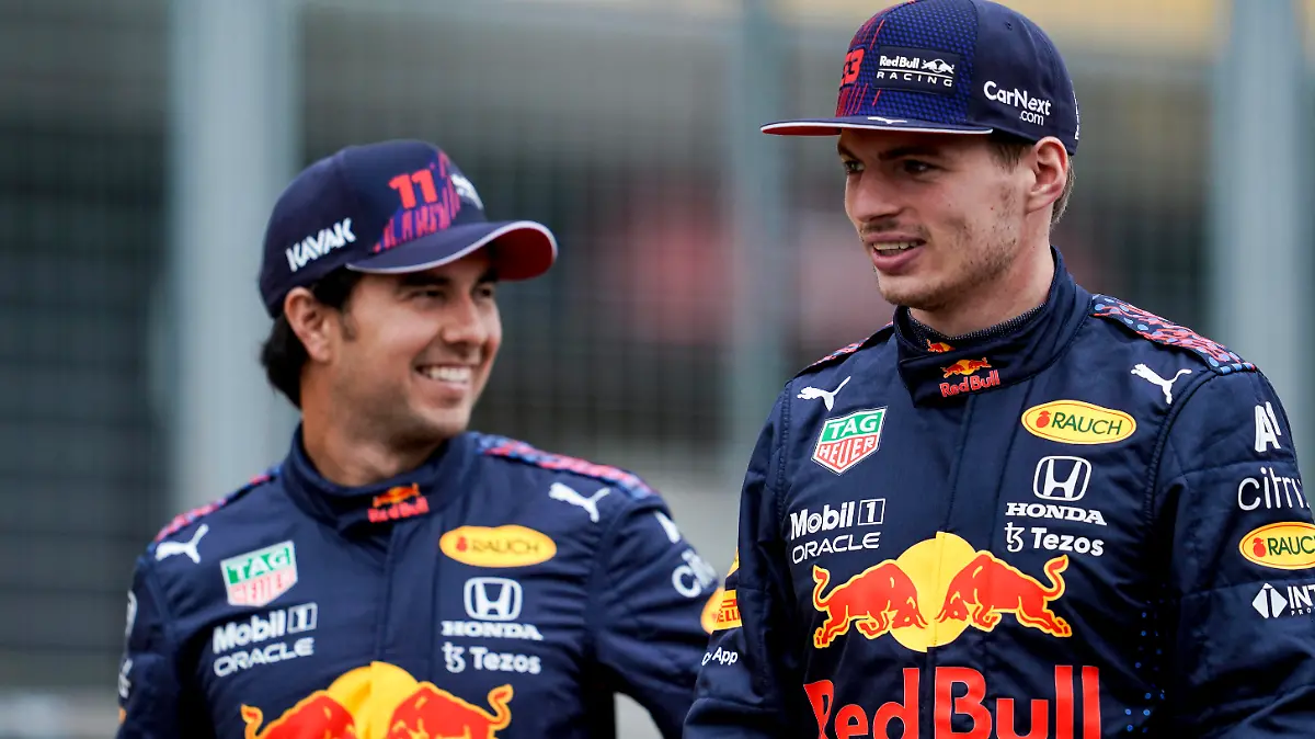 July 15, 2021, Towcester, Great Britain: SERGIO PEREZ of Mexico and Red Bull Racing and MAX VERSTAPPEN of the Netherlands and Red Bull Racing are seen during the presentation of the 2022 Formula 1 car at Silverstone Circuit in Towcester, Great Britain. Towcester Great Britain - ZUMAg147 20210715_zap_g147_049 Copyright: xJamesxGasperottix