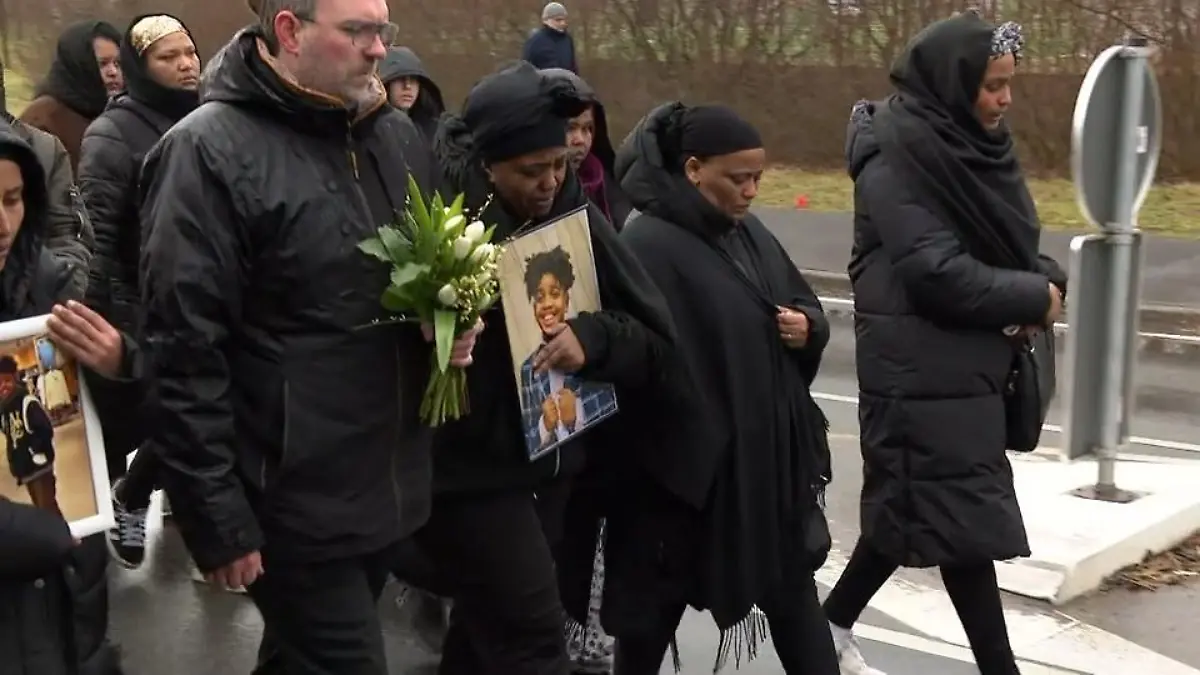 Kind soll Yosef (†14) getötet haben Trauer in Dormagen