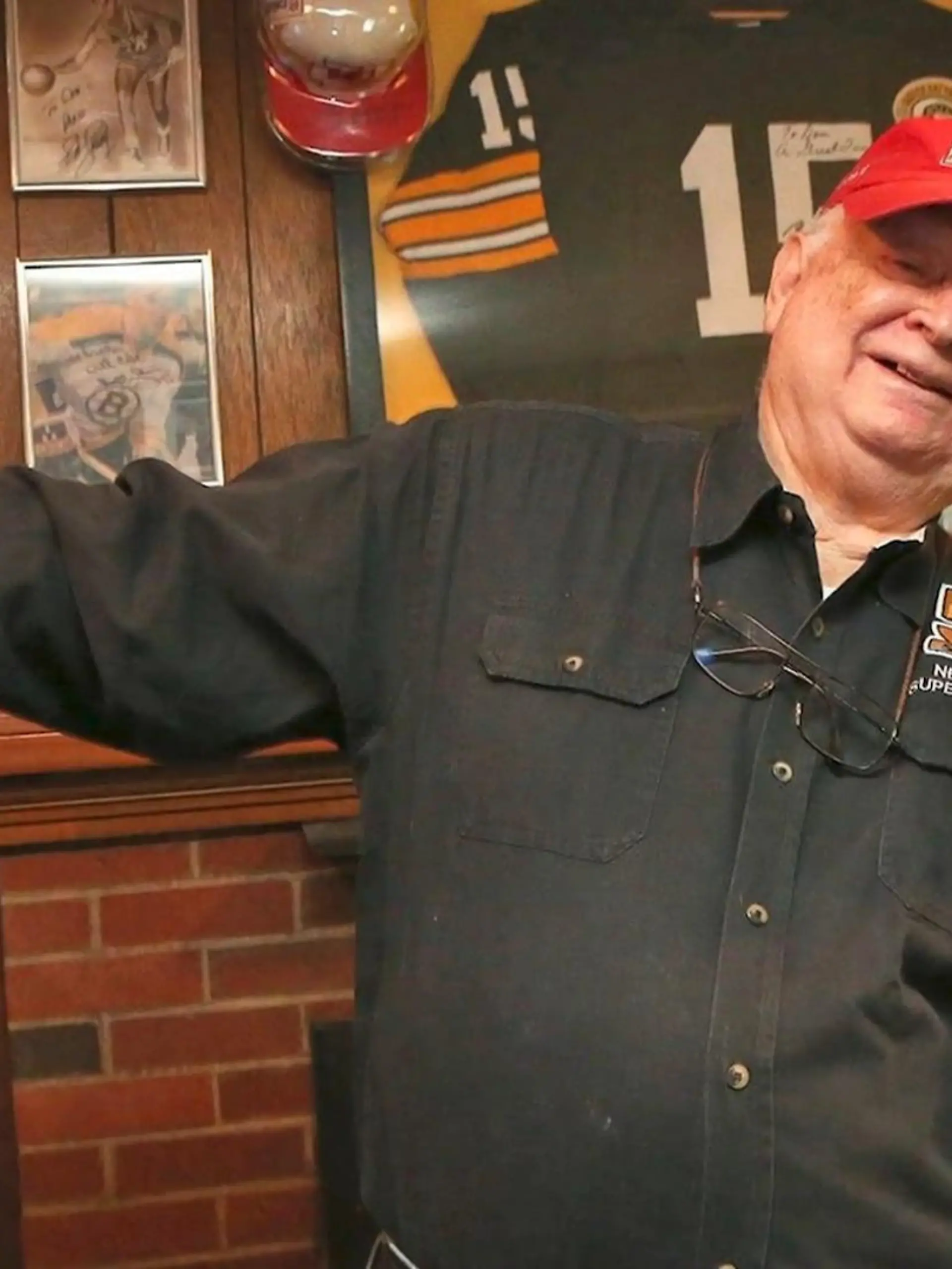 Bild zu: "Sechs Jahrzehnte Super Bowl! Don (89) sieht jedes Spiel live – seit 1967"