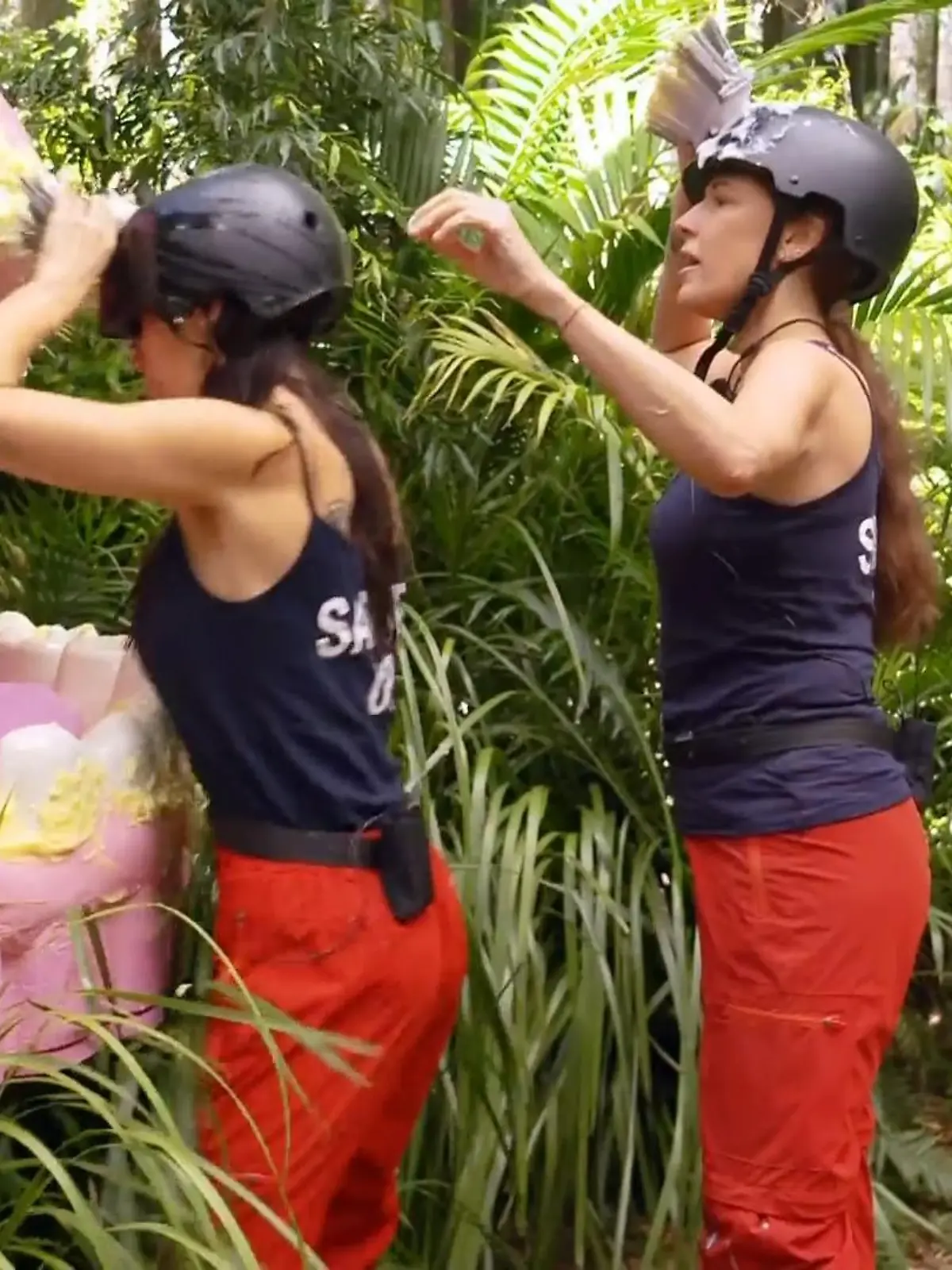 Bild zu: "Auf den Zahn gefühlt: Putzen sich Samira & Simone zum Schatz?"