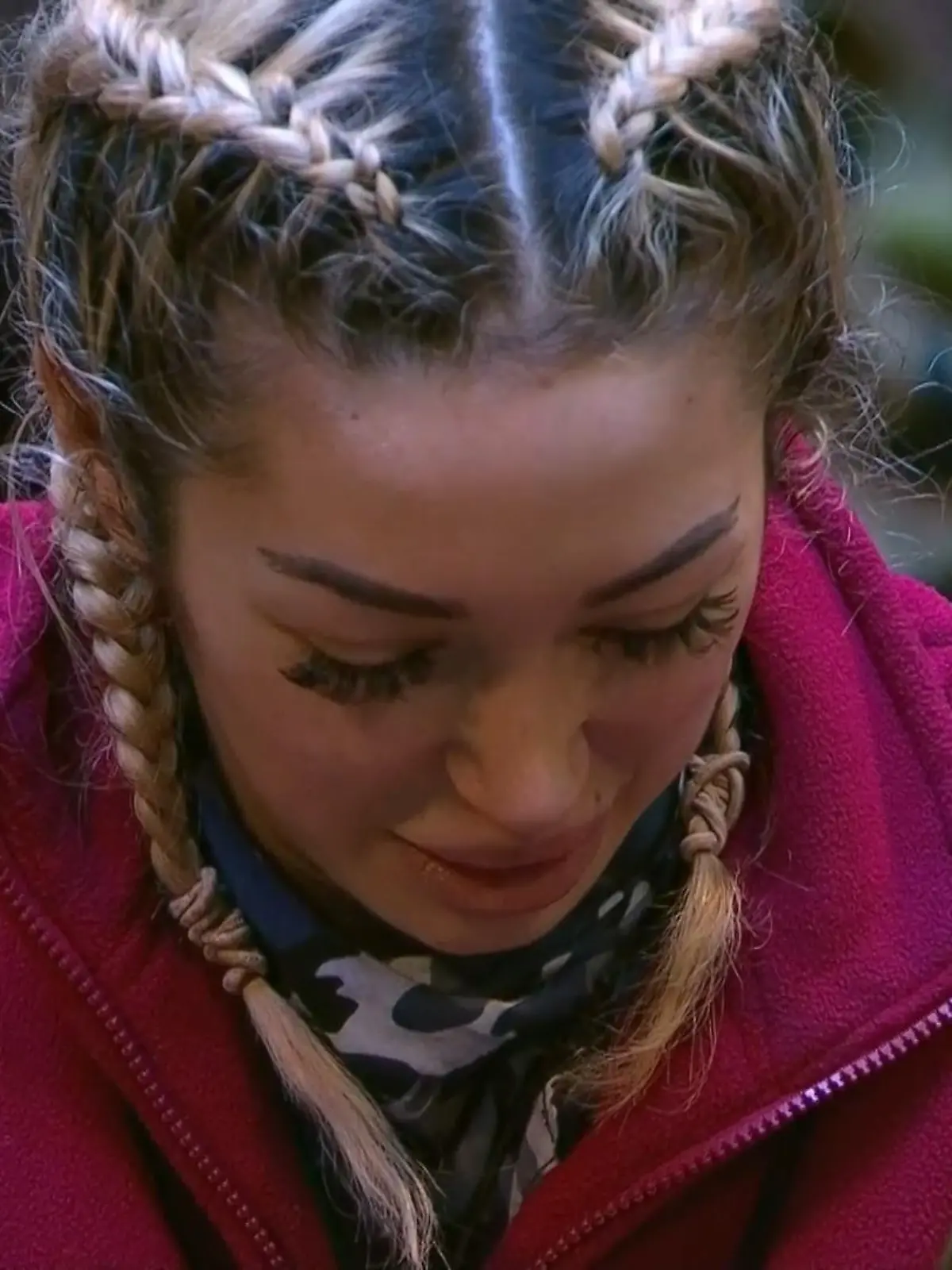 Bild zu: "Kurz vorm Halbfinale muss Aaaaariel das Dschungelcamp verlassen"