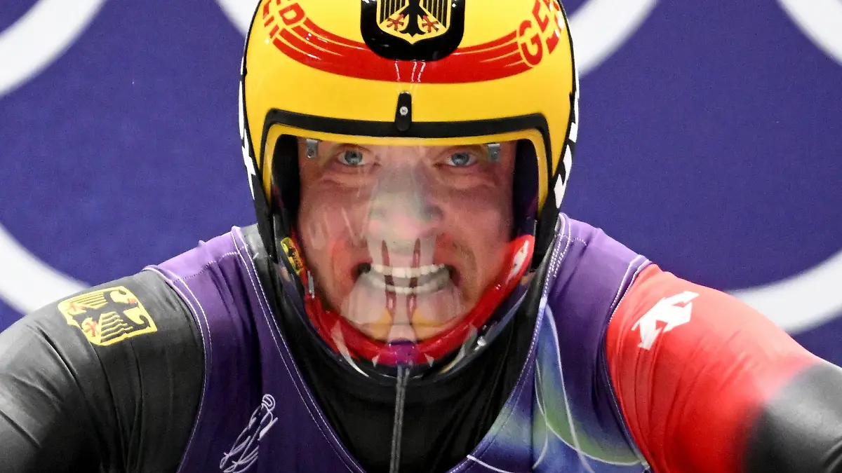 Rodler-Loch-patzt-nach-Startrekord-Langenhan-stark