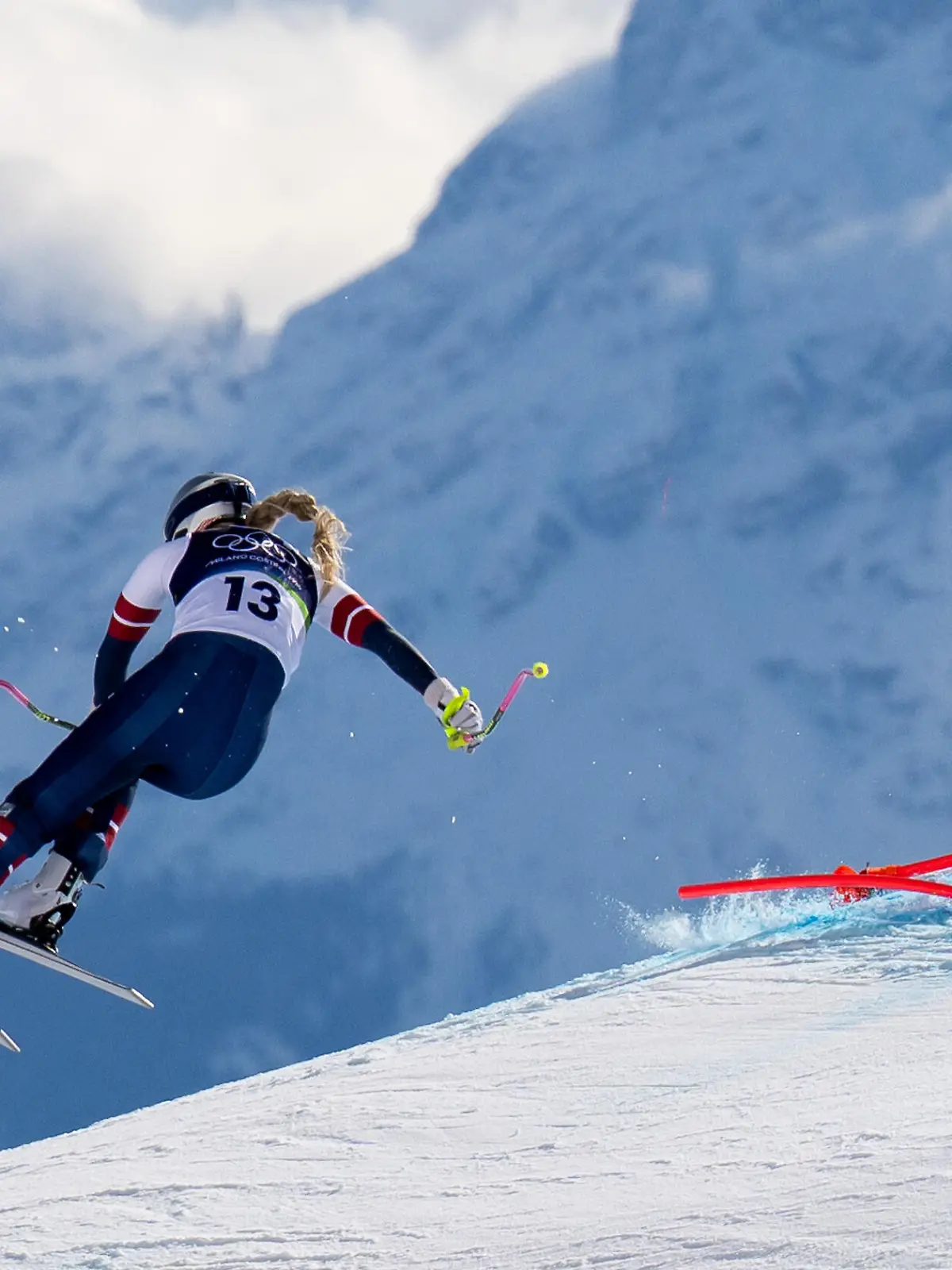 Bild zu: "Ski-Star Lindsey Vonn stürzt schwer - Riesen-Drama bei Abfahrt!"