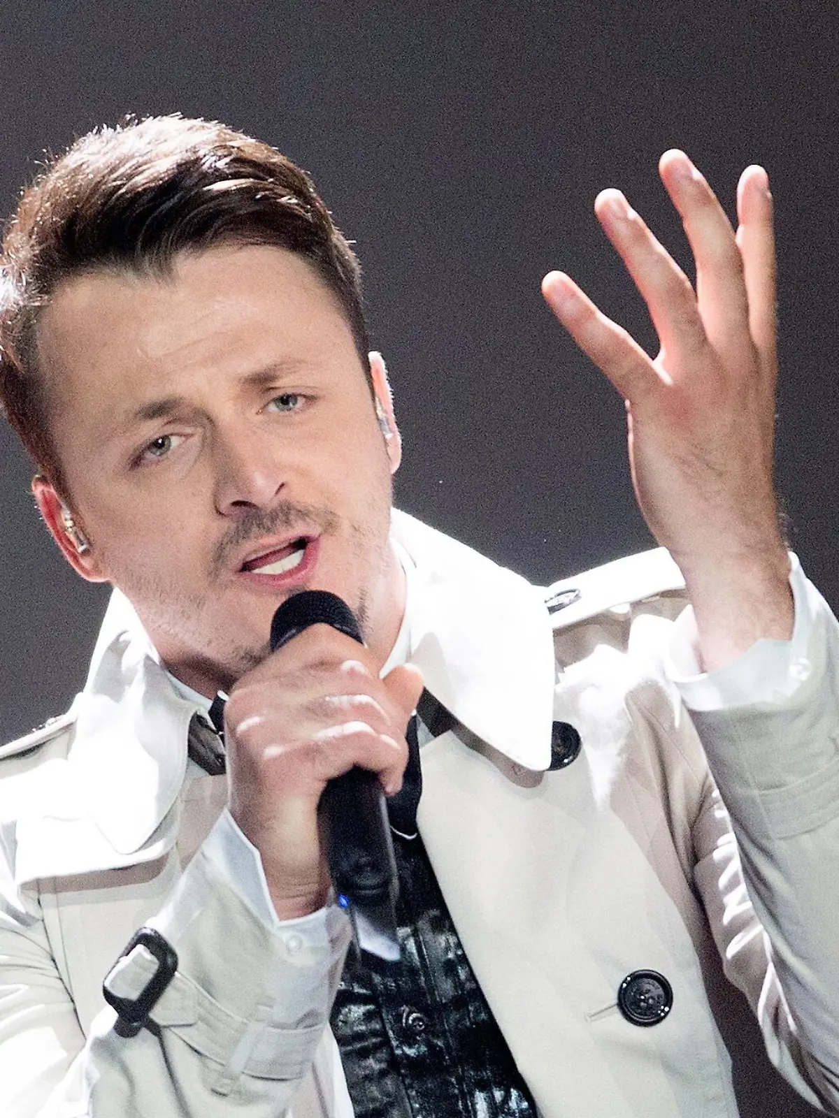 Daniel Kajmakoski singt beim ESC 2015 für Nordmazedonien