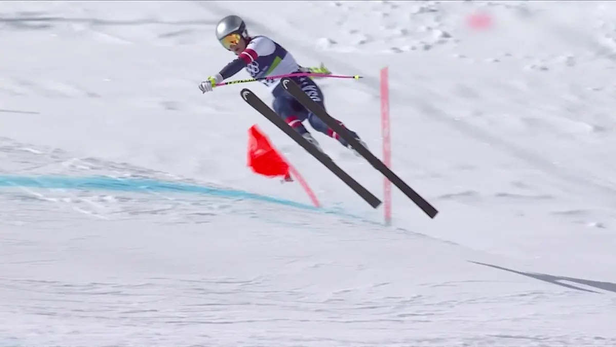 Ski-Superstar Lindsey Vonn bricht sich linkes Bein Bei Olympia-Abfahrt