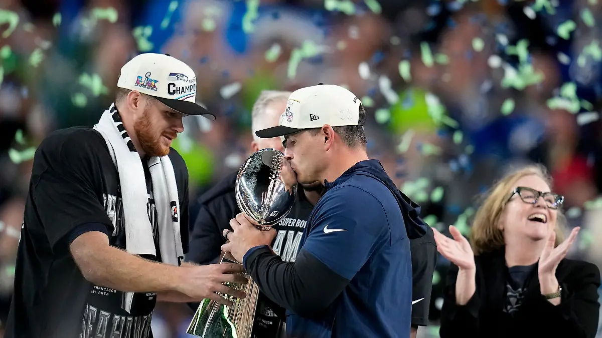 -Ist-unglaublich-Seahawks-bezwingen-Patriots-im-Super-Bowl