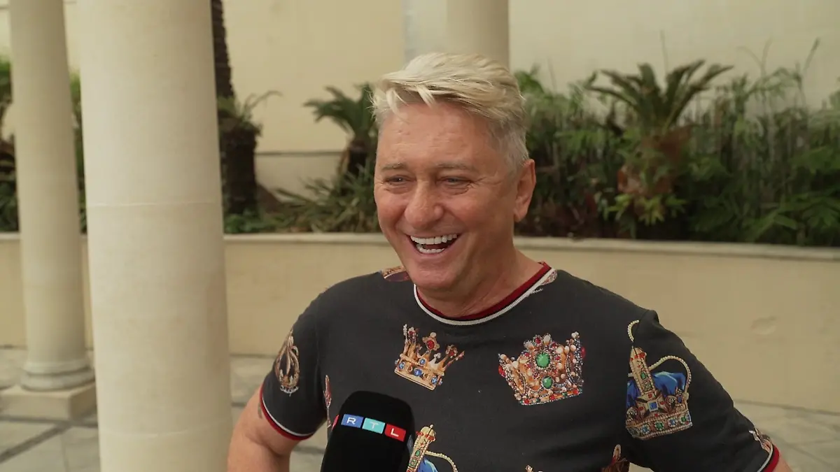 Hubert Fella strahlt, obwohl ihm der Dschungel alles abverlangt hat. 