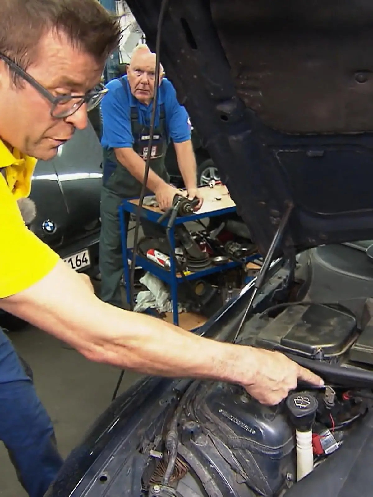 Bild zu: "Warum spielt der BMW verrückt?"