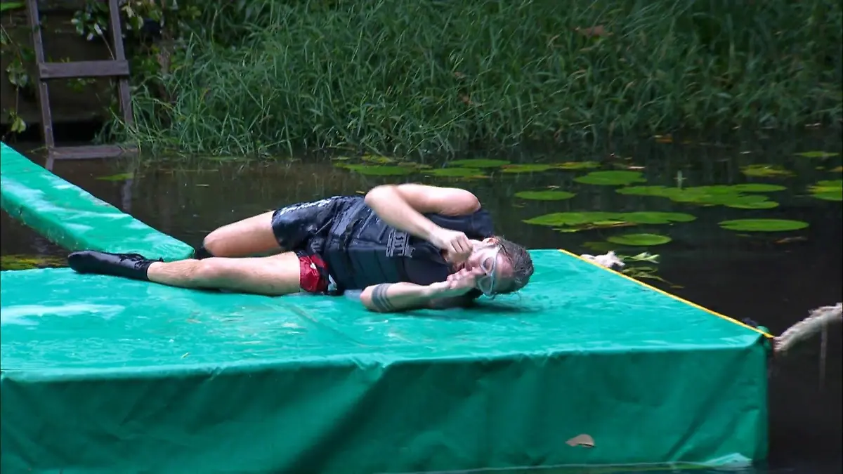 Bild zu: "Gils Sturz in voller Länge – so krass war der Unfall wirklich!"