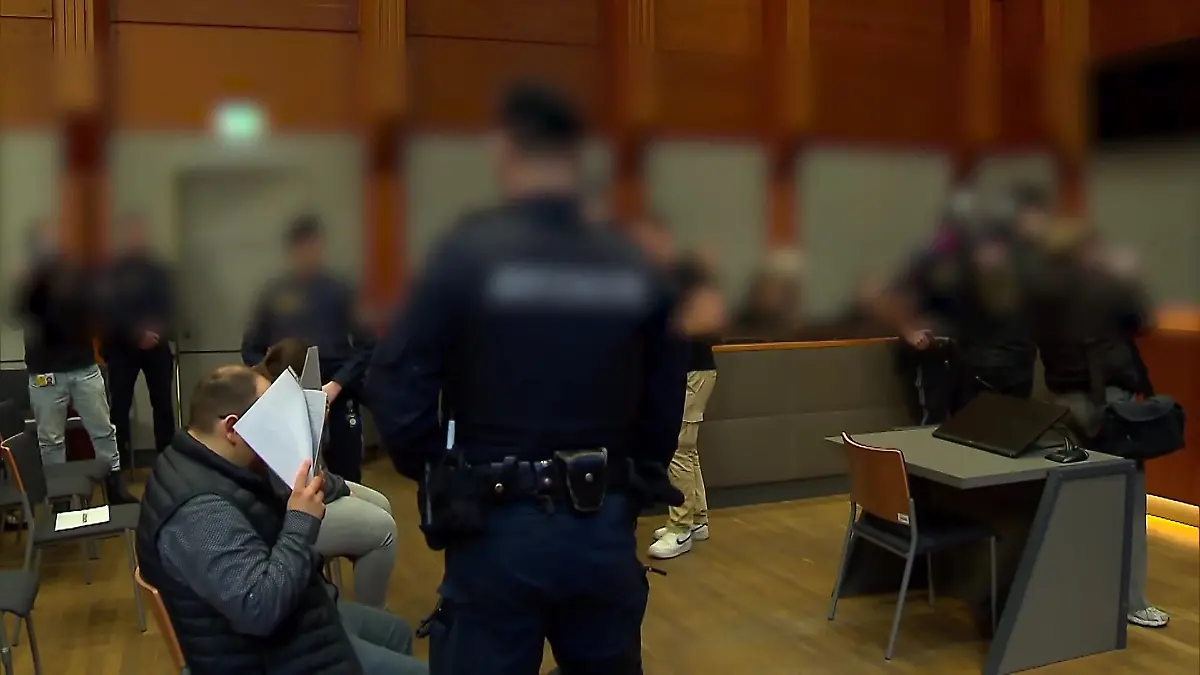 Er-hat-nur-noch-sieben-Kilo-gewogen-seine-Eltern-qu-len-Elias-3-in-Innsbruck-zu-Tode