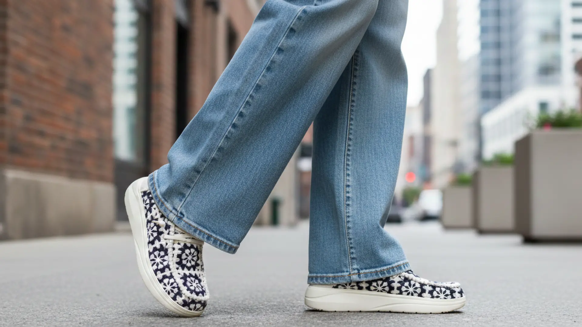 Crochet-Sneaker von Heydude.