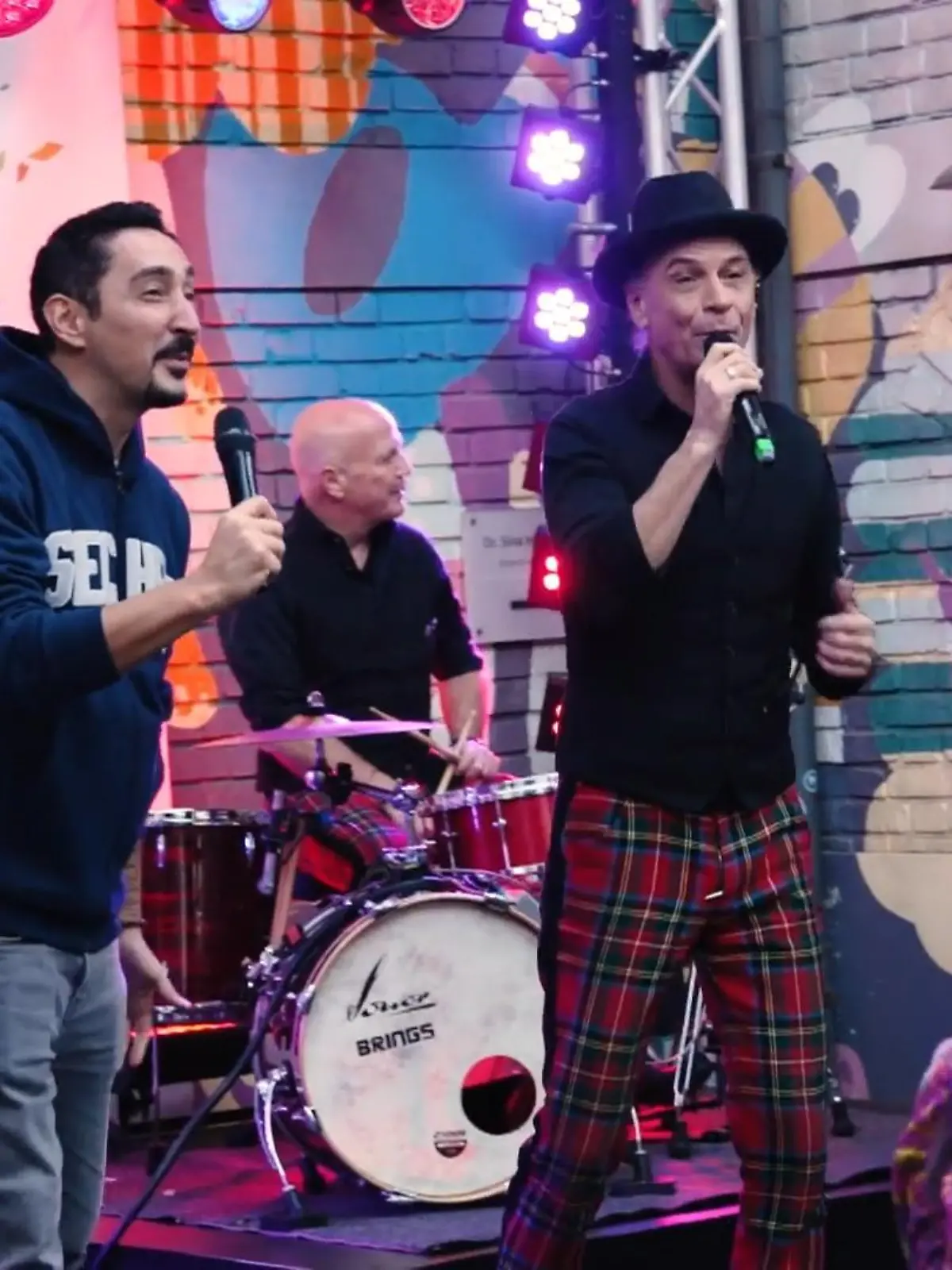 Bild zu: "Besonderer Gastauftritt an Karneval"